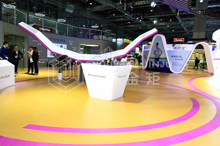 11月進(jìn)博會施貴寶5